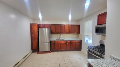 49 Carroll St in Poughkeepsie, NY - Building Photo - Building Photo