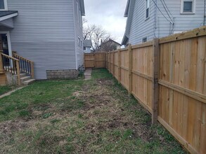 587 S Ogden Ave in Columbus, OH - Building Photo - Building Photo