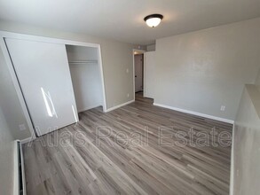 4206 Forest Hill Ct-Unit -Unit B in Colorado Springs, CO - Building Photo - Building Photo