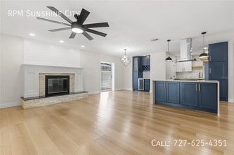 4908 Stolls Ave in Tampa, FL - Building Photo - Building Photo