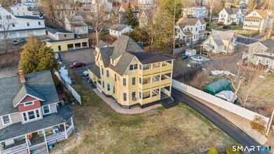 83 Prospect St in Bristol, CT - Foto de edificio - Building Photo