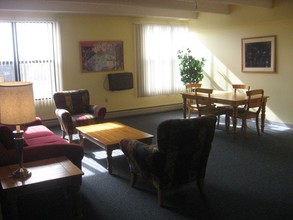 Westhaven Senior Apartments 62+ in Denver, CO - Foto de edificio - Interior Photo
