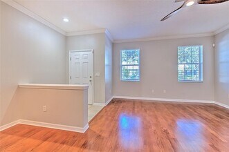 7570 Tamarind Ave in Tampa, FL - Building Photo - Building Photo