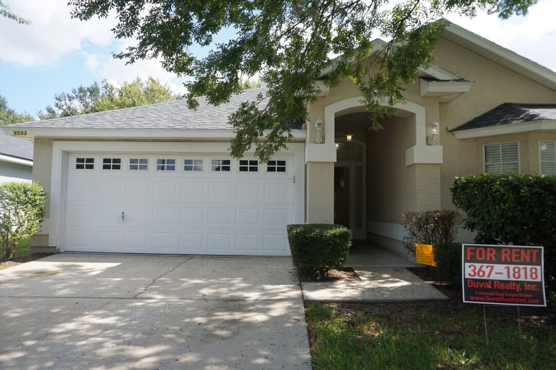 9533 Staples Mill Dr in Jacksonville, FL - Building Photo