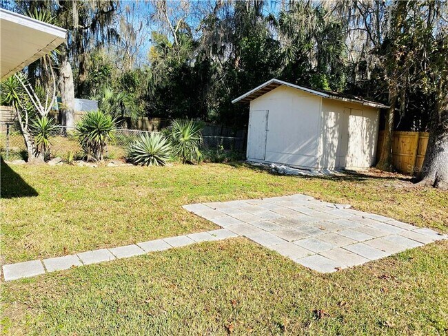 769 Greenway Pl in Daytona Beach, FL - Building Photo - Building Photo
