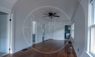 2817 Monroe Ave in Kansas City, MO - Building Photo - Building Photo