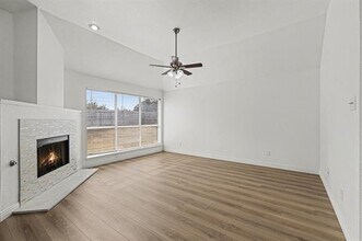 6212 Crestmont Ln in Sachse, TX - Building Photo - Building Photo