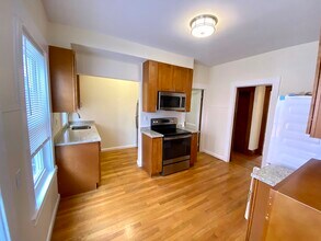 24 Clyde Rd in Watertown, MA - Building Photo - Building Photo