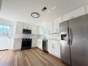 7799 Fox Ct in Pasadena, MD - Building Photo - Building Photo