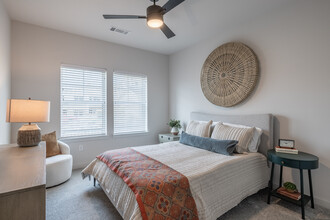 Solstice at June Lake in Thompson's Station, TN - Building Photo - Interior Photo