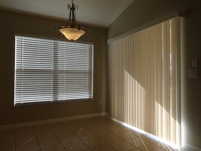 136 Sura Blvd in Orlando, FL - Building Photo - Building Photo