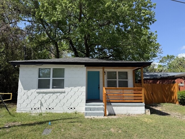 property at 239 Jenks St