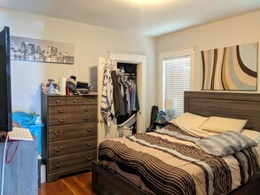 43 Belknap St, Unit 1 in Somerville, MA - Building Photo - Building Photo