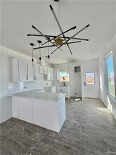 5601 Ozark Ave, Unit 1 in McAllen, TX - Building Photo - Building Photo