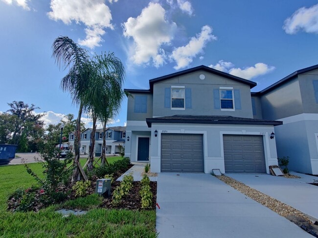 23251 Willow Glen Way in Lutz, FL - Building Photo - Building Photo