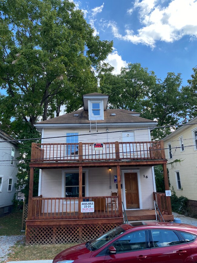 16 Oak St, Unit 2