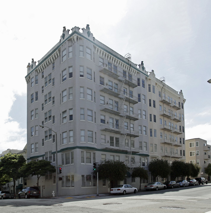 1530 Gough St in San Francisco, CA - Foto de edificio