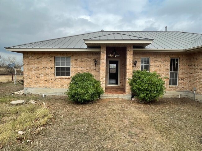 10106 Schmidt Ln in Manor, TX - Building Photo - Building Photo