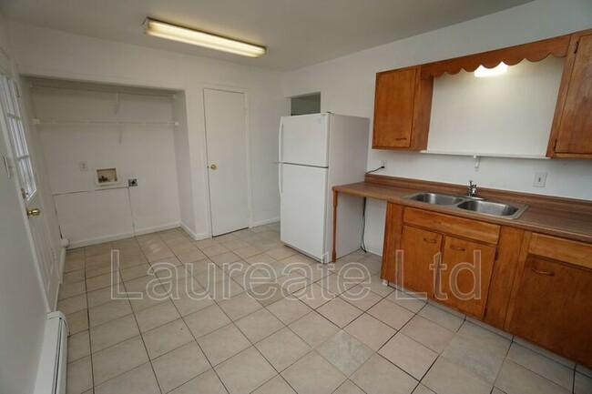 663 Fraser St in Aurora, CO - Building Photo - Building Photo