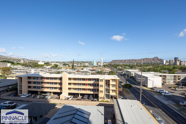 2542 Date St in Honolulu, HI - Building Photo - Building Photo