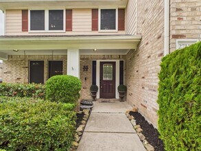 27116 Monarch Woods Dr in Humble, TX - Building Photo - Building Photo