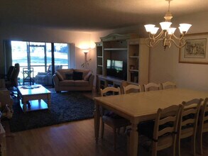 8425 Casa Del Lago in Boca Raton, FL - Building Photo - Building Photo