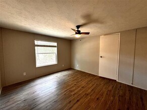 1026 E Owings St in Denison, TX - Building Photo - Building Photo