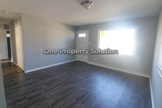 3206 Kenwood St in Hammond, IN - Building Photo - Building Photo