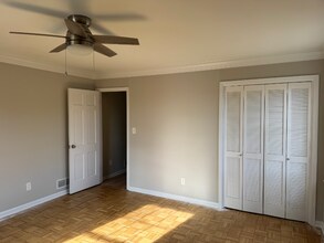 865 Spalding Dr in Atlanta, GA - Building Photo - Building Photo