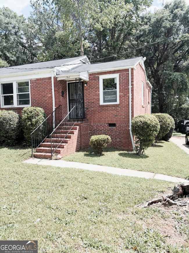 property at 1782 Cahoon St SW
