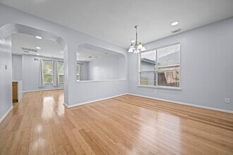 6323 Channelbrook Ln in Spring, TX - Building Photo - Building Photo