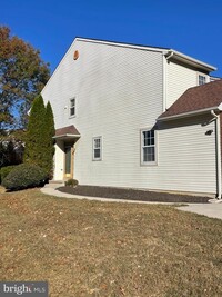 114 Tuckahoe Ln in Bear, DE - Foto de edificio - Building Photo