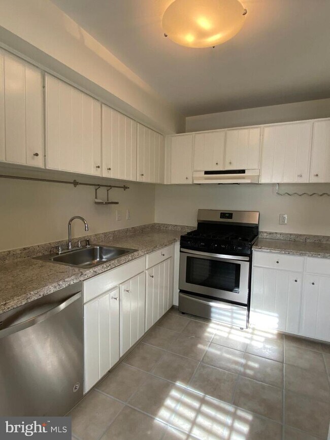 714 Quince Orchard Blvd Rentals in Gaithersburg, MD