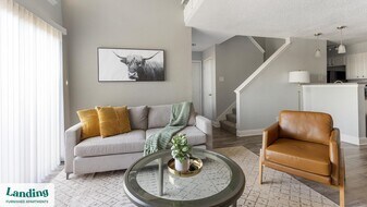 2300 Misty Ridge Cir in Arlington, TX - Building Photo