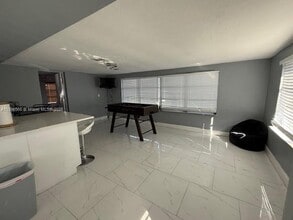 1553 W River Dr in Margate, FL - Building Photo - Building Photo