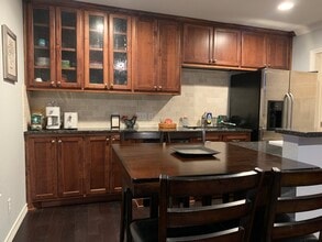 407 E 45th St #116 in Austin, TX - Building Photo - Building Photo