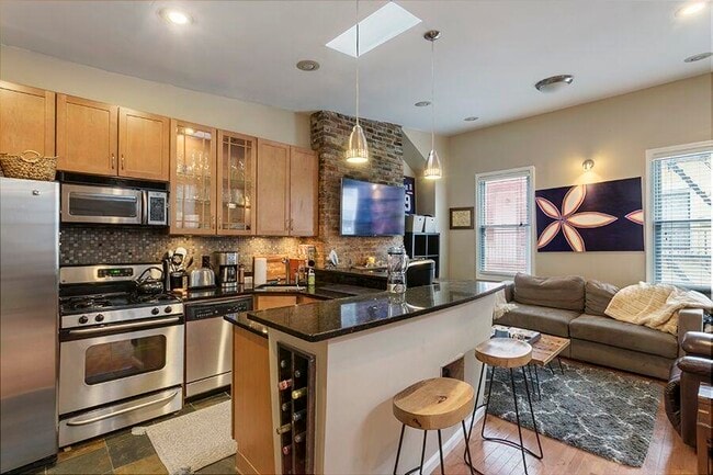 112 Morris St in Jersey City, NJ - Building Photo - Building Photo