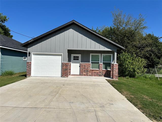 3307 Langford St in Greenville, TX - Foto de edificio