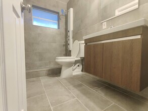 4905 N Flagler Dr in West Palm Beach, FL - Building Photo - Building Photo