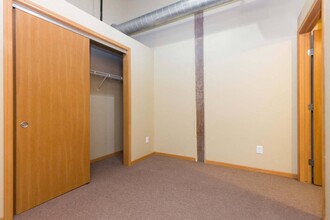 Riverpoint Lofts in Des Moines, IA - Building Photo - Building Photo