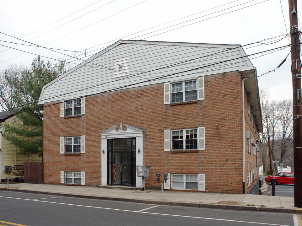 136 S Main St in New Hope, PA - Foto de edificio