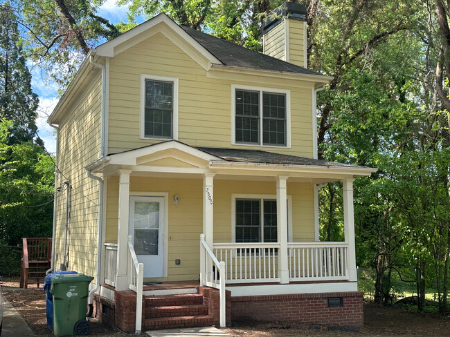 property at 2506 Godfrey Dr NW