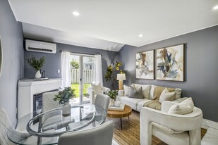 67 Valleyview Rd in Kitchener, ON - Building Photo