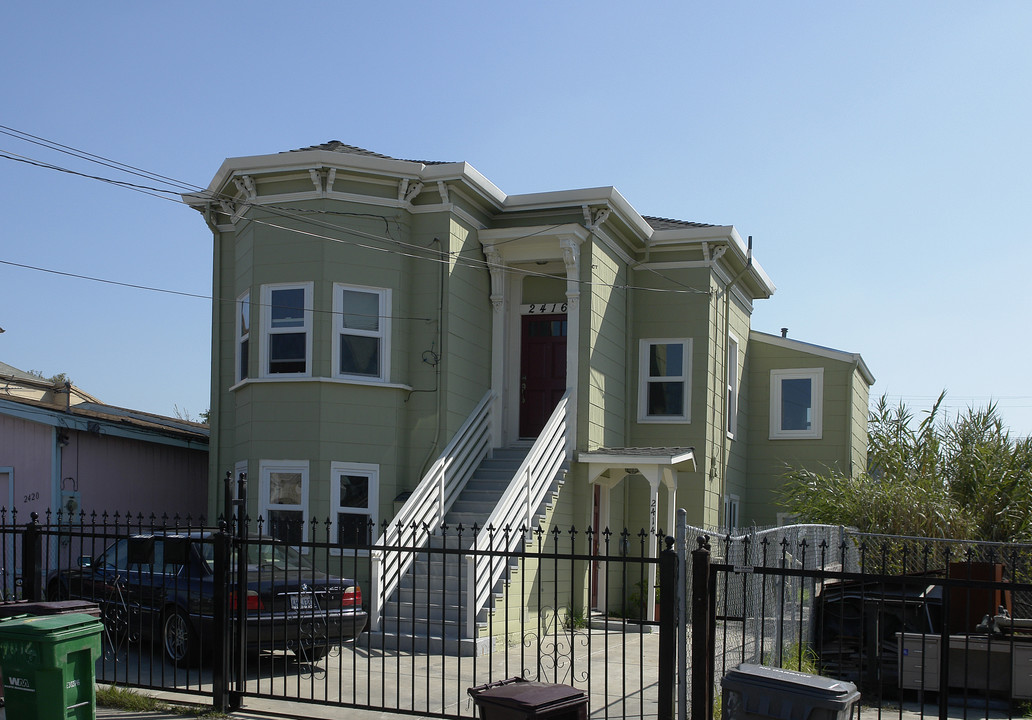 2414-2416 Linden St in Oakland, CA - Foto de edificio