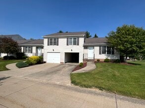 651 Sturbridge Dr in Medina, OH - Building Photo - Building Photo
