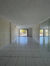 1350 SW 122nd Ave in Miami, FL - Building Photo - Building Photo