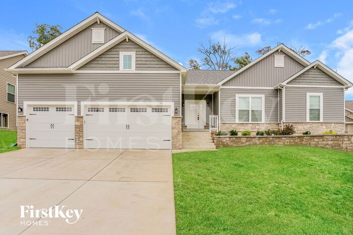 413 Bittersweet Dr in O'Fallon, MO - Building Photo