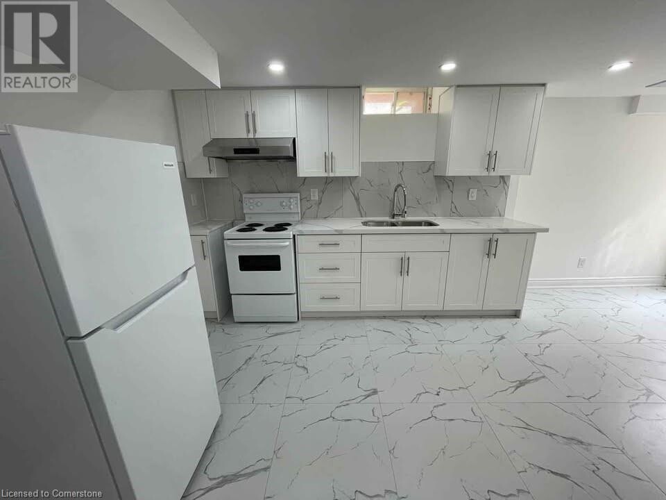 3231 Cabano Crescent in Mississauga, ON - Building Photo