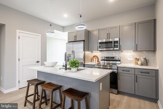 713 S Mildred St in Philadelphia, PA - Building Photo - Building Photo