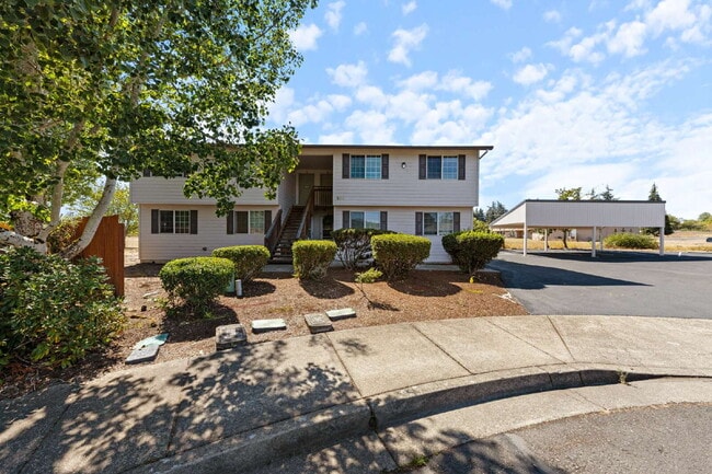 property at 804 SE Excel Ct